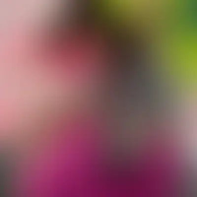 С 8 Марта, дорогие женщины